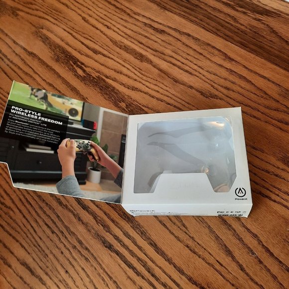 BOX ONLY Power A The Legend Of Zelda Gold Nintendo Switch enhanced controller - Picture 4 of 4